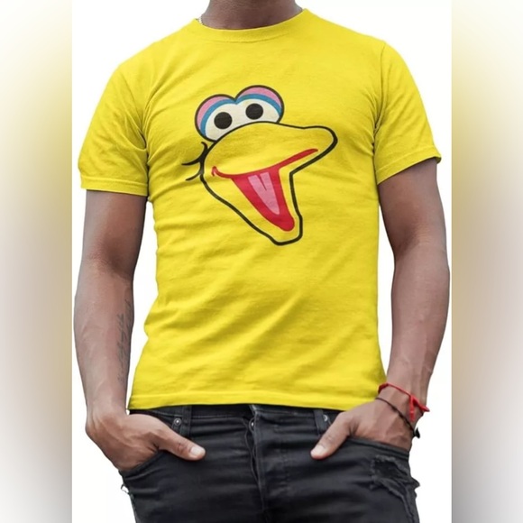 Sesame Street Big Bird Face Adult Graphic T-Shirt for Men (Canary) Size M - Picture 1 of 7